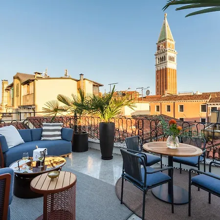 Palazzo Rota Luxury Aparthotel